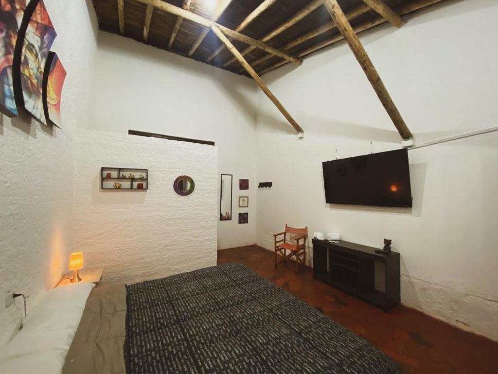 Club Aviva Guatavita - Hostel - Restaurante, Disco & Bar Εξωτερικό φωτογραφία