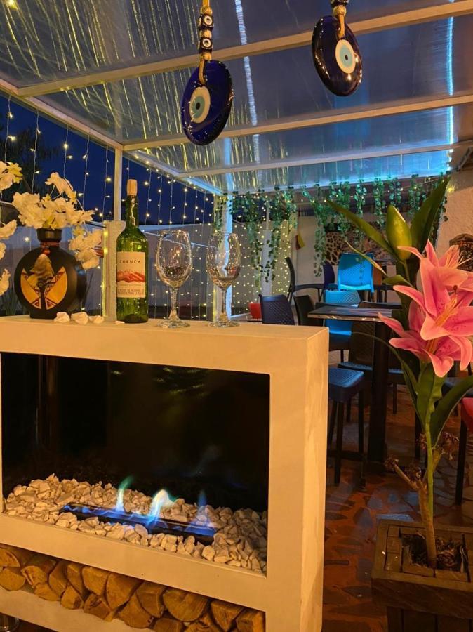Club Aviva Guatavita - Hostel - Restaurante, Disco & Bar Εξωτερικό φωτογραφία
