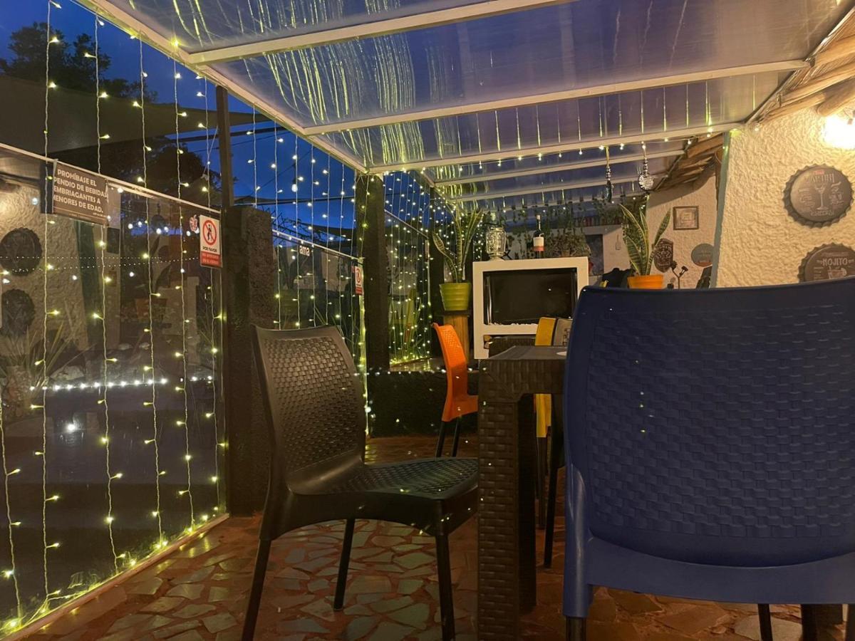 Club Aviva Guatavita - Hostel - Restaurante, Disco & Bar Εξωτερικό φωτογραφία