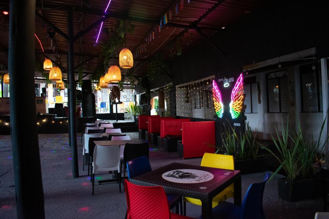 Club Aviva Guatavita - Hostel - Restaurante, Disco & Bar Εξωτερικό φωτογραφία