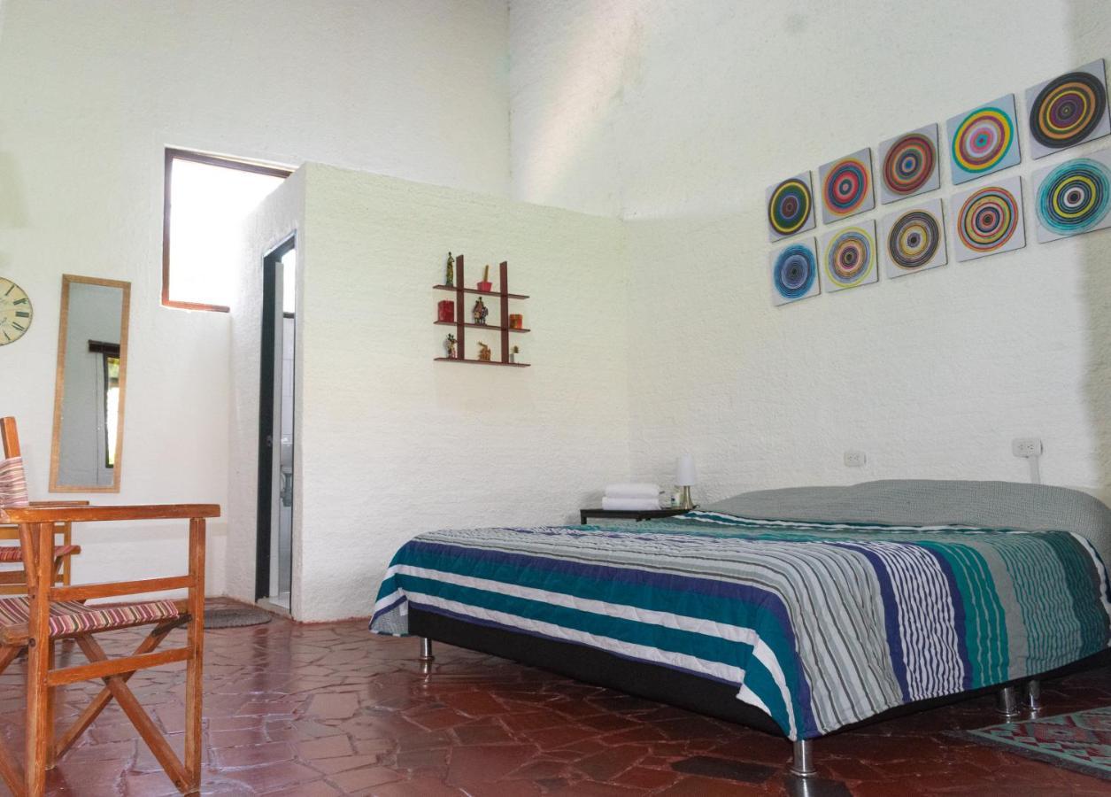Club Aviva Guatavita - Hostel - Restaurante, Disco & Bar Εξωτερικό φωτογραφία