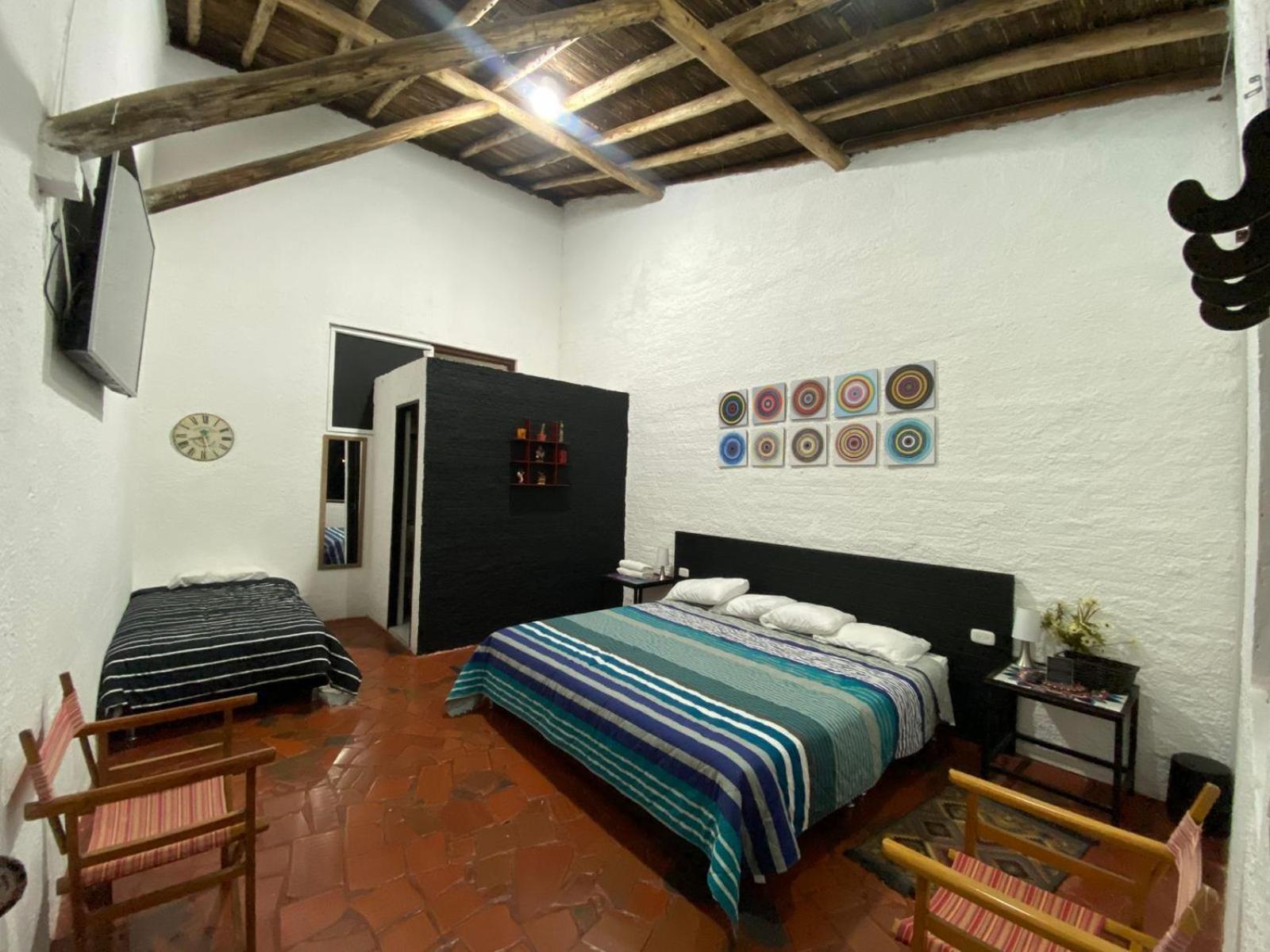 Club Aviva Guatavita - Hostel - Restaurante, Disco & Bar Εξωτερικό φωτογραφία